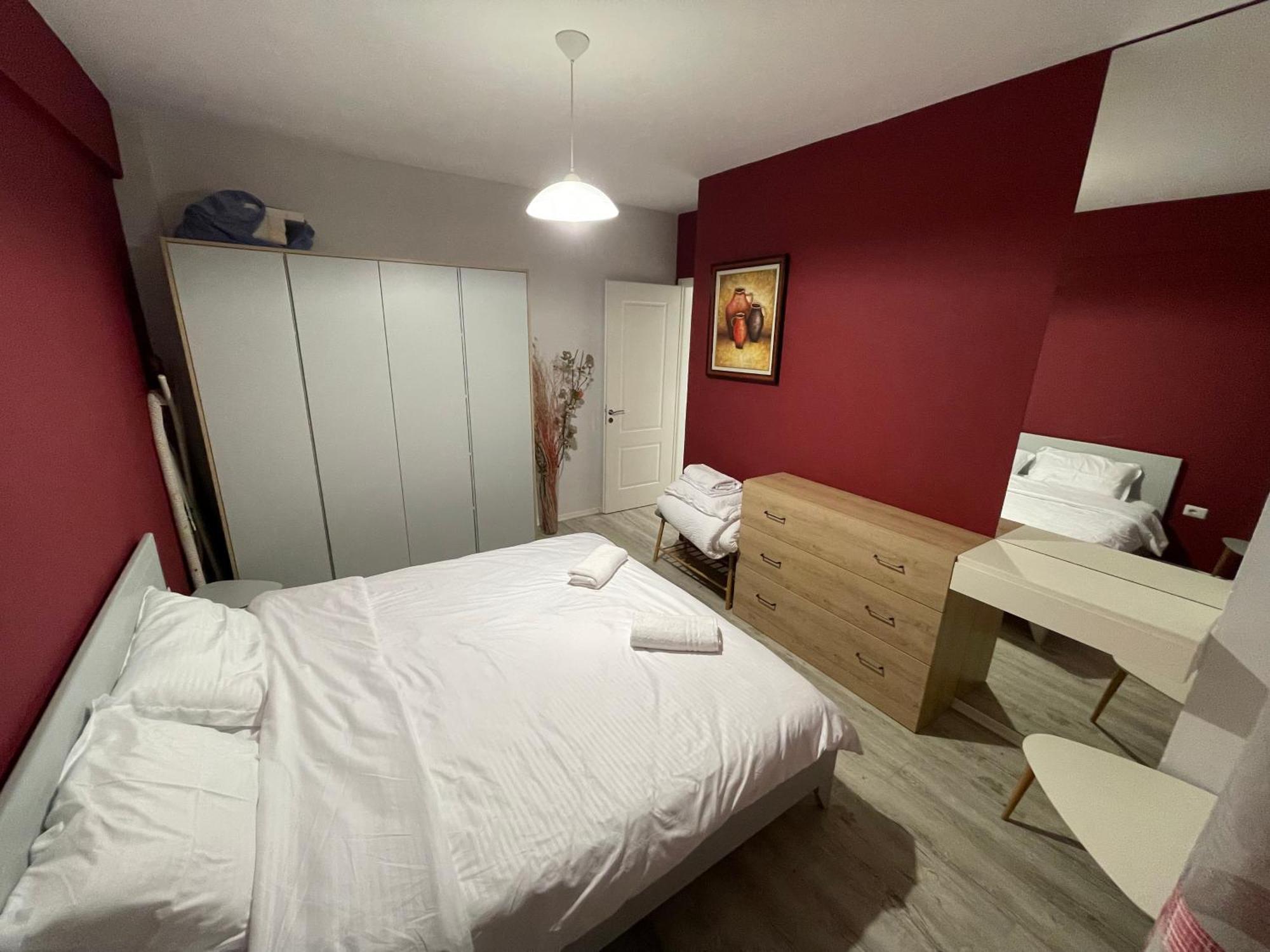 Via Albania - Zogu I Boulevard Apartment Tirana